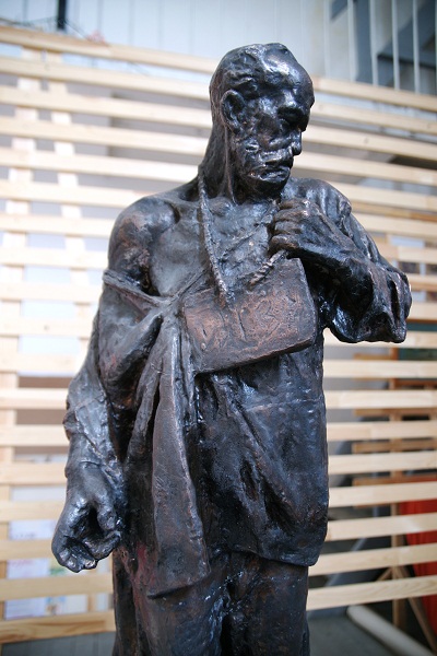  Скульптор  Александр Кибальников "Непокоренный"  1946 г. - создана в гипсе 2013 г. -отлита в бронзе