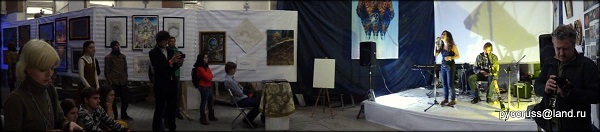 Выставка  "Спираль Вселенной" в Мастерской Рябичевых куратор Александра Пашкина (Апельсинова)  