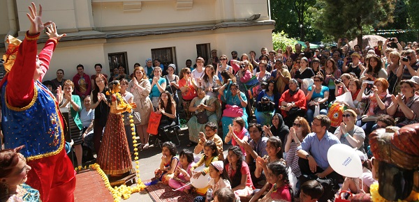 Праздник в Культурном Центре им. Джавахарлала Неру.  31 мая 2014 г. 