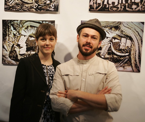 Шеомир Гучепшоко  с женой Анастасией на своей Выставке "О главном" в Творческой Мастерской Рябичевых