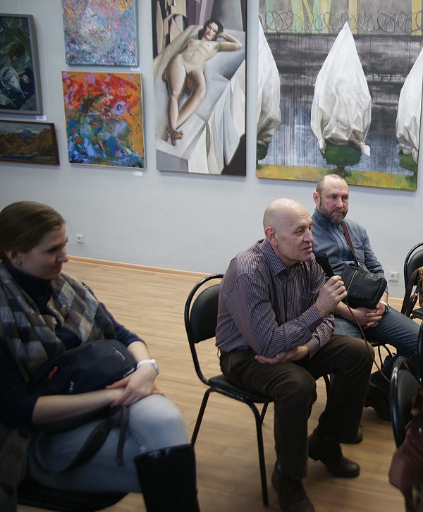 Участники "Круглого стола" в ВЗ МОСХ на Беговой, 7 Выставка "Наследники"