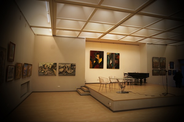 Весенняя выставка живописи архитекторов Центральный Дом архитектора Гранатный переулок, дом 7  3 этаж  до 18 апреля