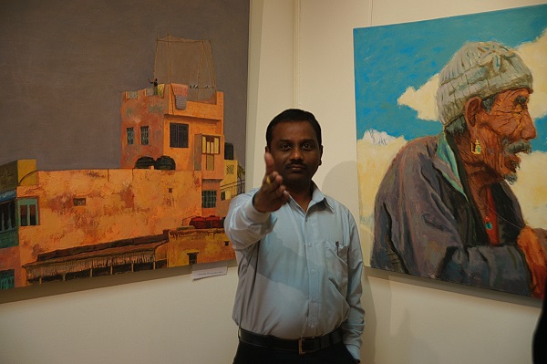 Доктор Суреш Бабу на открытии выставки Ольги Коноровой в Культурном центре имени Джавахарлала Неру