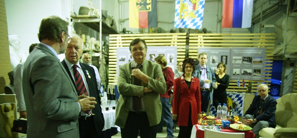 Мастерская Рябичевых Дружеская встреча  общественных деятелей Германии и Баварии с московскими коллегами  2012 г. 