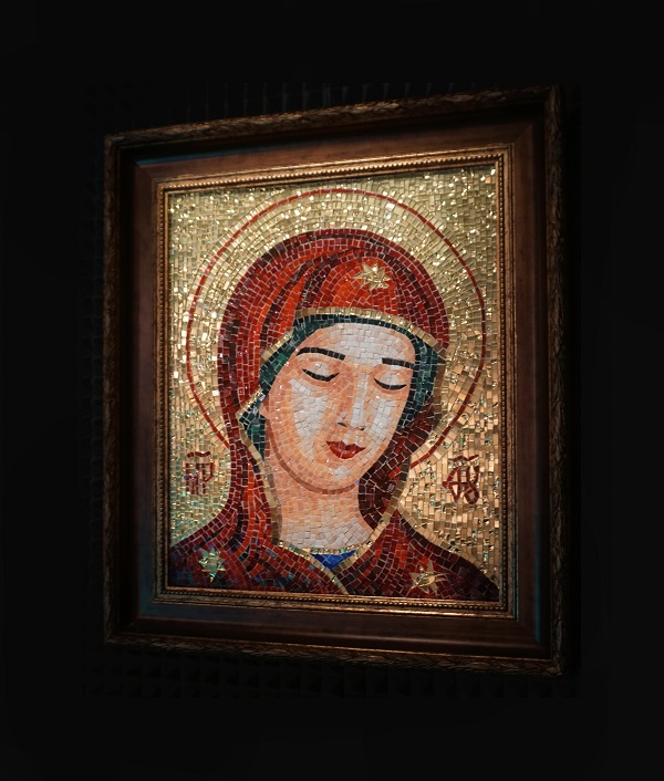 Александра Мишель «Дева Мария. Молитва о всех просящих» мозаика
