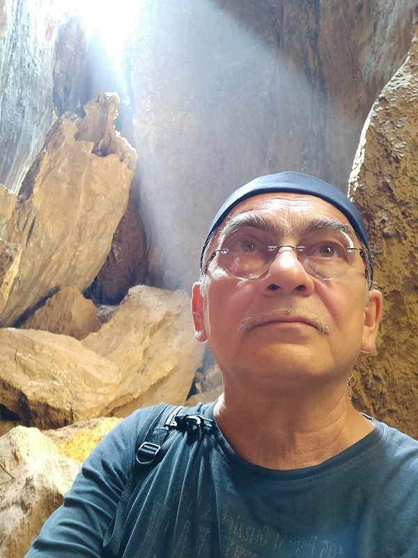 Константин (Gandi) Поляков Пещера Яна Пленэр в Гокарне 2018 год
