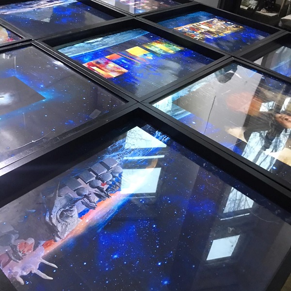 Первая Выставка на Луне First Exhibition on the Moon 2019 г.  Монтаж в Творческой Мастерская Рябичевых  